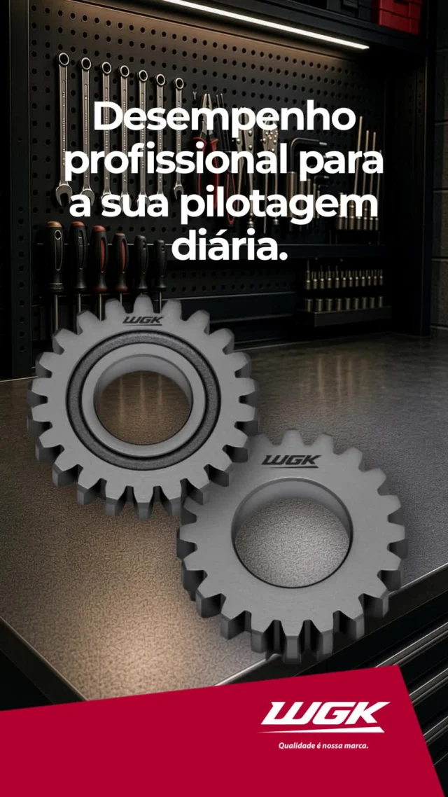 Conforto nas trocas de marcha e economia para o seu bolso andam juntos. 

Quem roda de moto todos os dias sabe o valor de um câmbio que engata suave, sem trancos ou ruídos. Para manter essa performance de fábrica por muito mais tempo, existe uma estratégia inteligente de manutenção: a troca conjunta.

Como as Engrenagens de Marcha e o Eixo Secundário trabalham em atrito constante e milimétrico, o desgaste natural costuma afetar os dois componentes ao mesmo tempo. Fazer a substituição do kit completo evita folgas no sistema, protege a durabilidade das peças novas e garante que você não precise abrir o motor novamente tão cedo.

É mais eficiência para a sua moto e muito mais custo-benefício para o seu bolso.

Produzidos em aço de alta liga com tratamento térmico exclusivo, os eixos e engrenagens WGK entregam a resistência que o seu dia a dia exige.

🔗 Acesse o link na nossa bio e confira o catálogo completo de câmbio para o seu modelo!

#WGKindustria #CâmbioDeMoto #EngrenagemDeMarcha #EixoSecundário #Motopeças